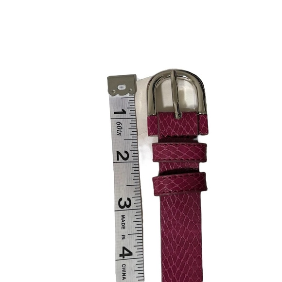 Target Fuschia Faux Leather Belt Silver Buckle Women’s Size 2XL - Picture 8 of 12